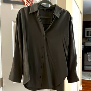 Flowy oversized long sleeve button down velvety/soft shirt- BRAND NEW UNWORN